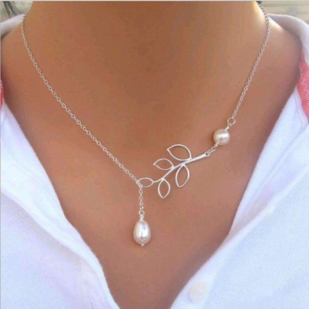 Pearl Droplet Thread Necklace Woman White Pearl